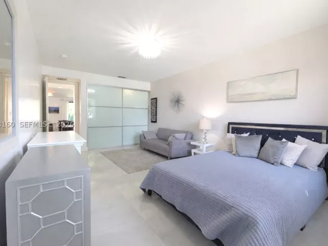 Продажа дома по адресу 471 SW 30th Rd - фото 8880330