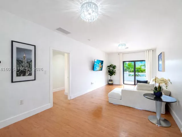 Продажа дома по адресу 471 SW 30th Rd - фото 8880334