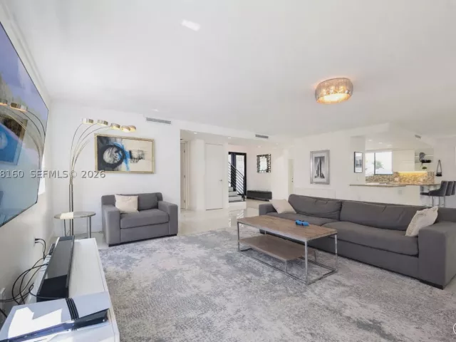 Продажа дома по адресу 471 SW 30th Rd - фото 8880322