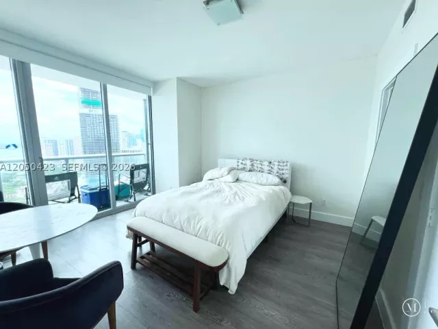 Квартира в аренду номер4005 - фото 8881135
