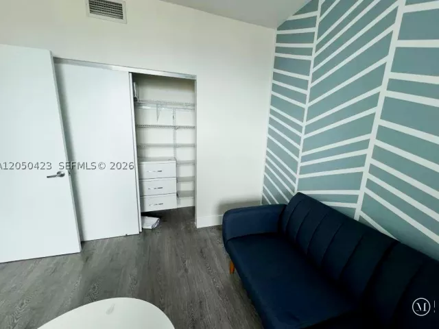 Квартира в аренду номер4005 - фото 8881143