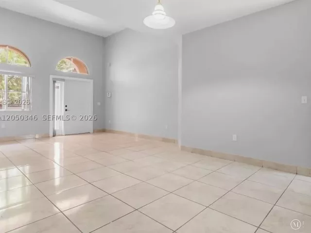 Продажа дома по адресу 22901 SW 114th Ave - фото 8880549