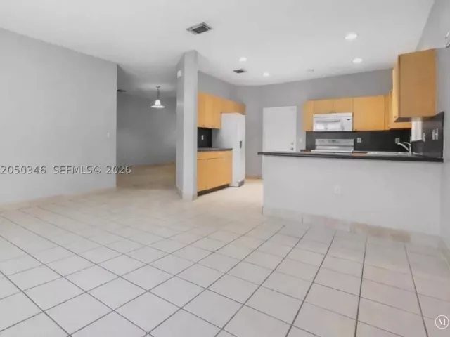Продажа дома по адресу 22901 SW 114th Ave - фото 8880542