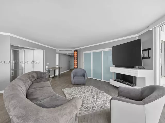 Квартира в аренду номер - фото 8892160