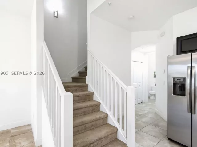 Продажа дома по адресу 12441 NW 18th Ct - фото 8947288