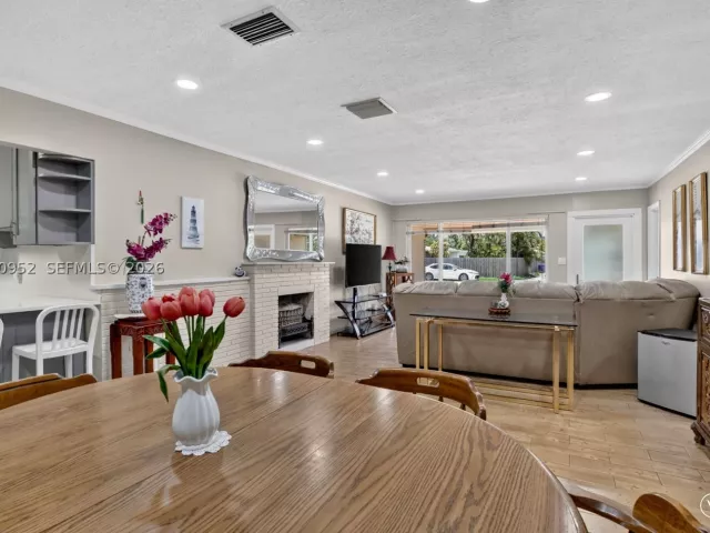 Продажа дома по адресу 206 N 32nd Ave - фото 9123987