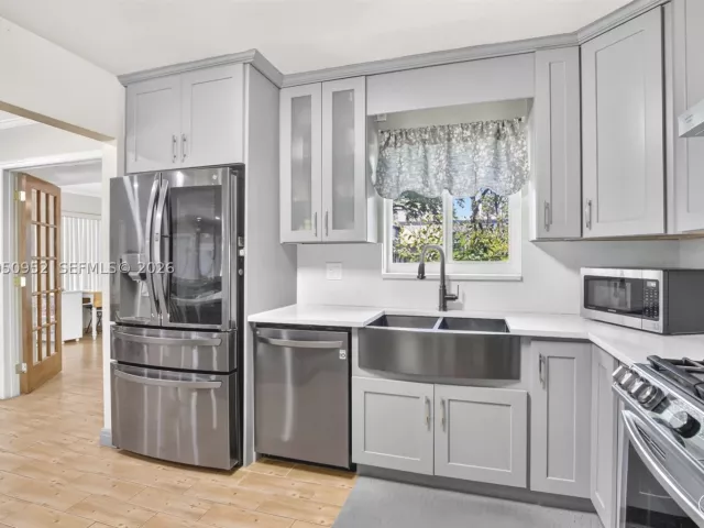 Продажа дома по адресу 206 N 32nd Ave - фото 9124003