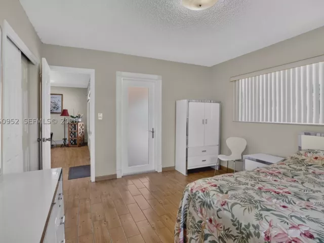 Продажа дома по адресу 206 N 32nd Ave - фото 9124009