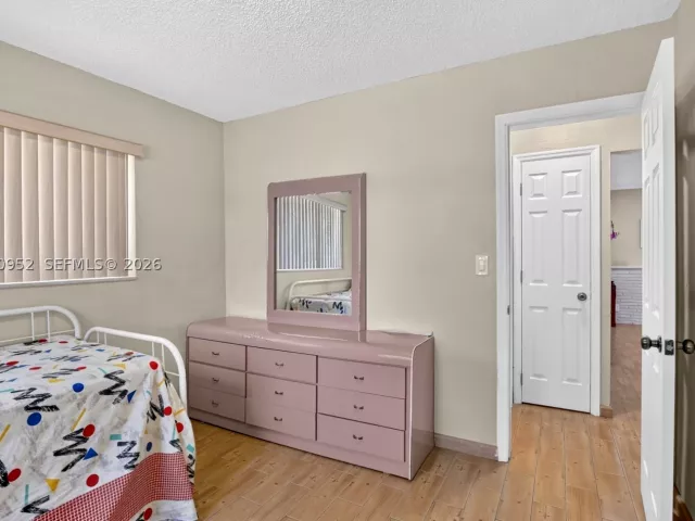 Продажа дома по адресу 206 N 32nd Ave - фото 9124017