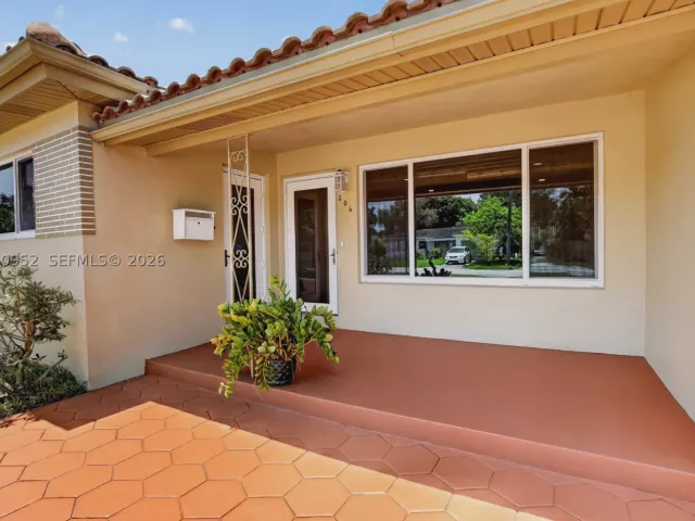 Продажа дома по адресу 206 N 32nd Ave - фото 9123967