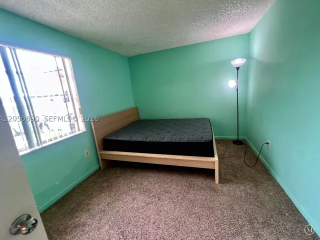 Продажа дома по адресу 25935 SW 123rd Ave - фото 8883026