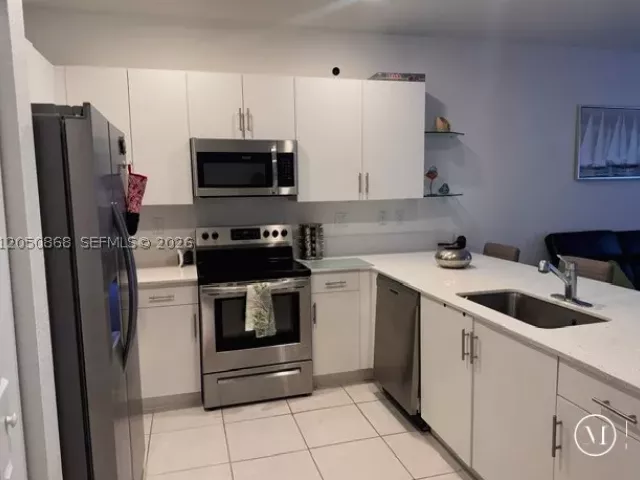 Продажа дома по адресу 14852 SW 183rd Ter - фото 8925817