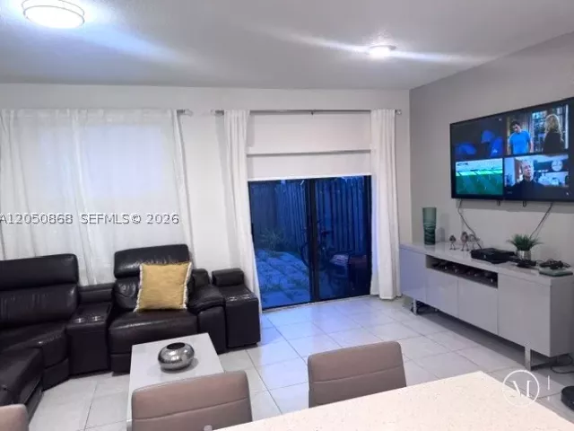 Продажа дома по адресу 14852 SW 183rd Ter - фото 8925822
