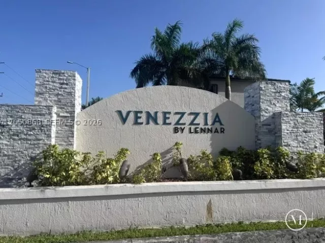 Продажа дома по адресу 14852 SW 183rd Ter - фото 8925808
