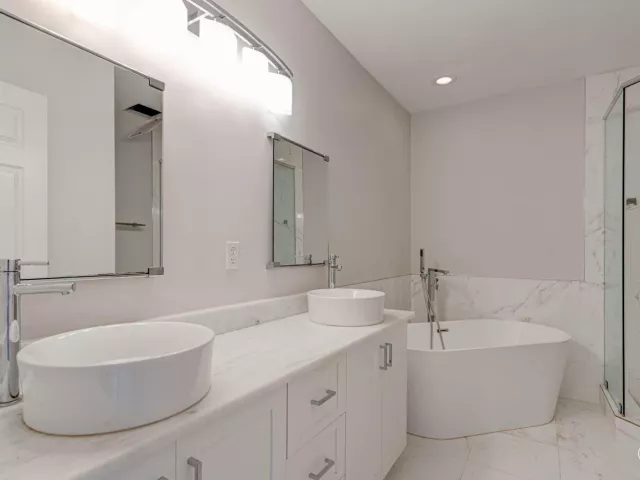 Продажа дома по адресу 804 SW 4th Avenue - фото 9283391