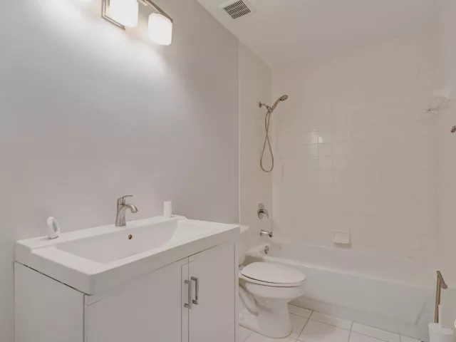 Продажа дома по адресу 804 SW 4th Avenue - фото 9283392