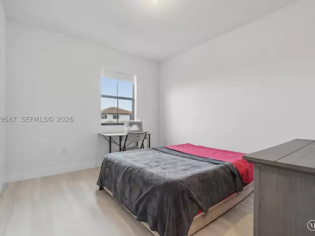 Продажа дома по адресу 24242 SW 119th Pl - фото 8883212