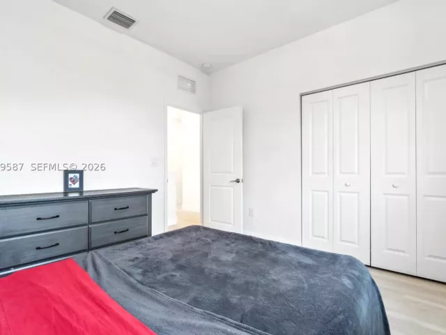 Продажа дома по адресу 24242 SW 119th Pl - фото 8883213