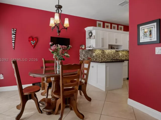 Продажа дома по адресу 1140 Weeping Willow Way - фото 8911752