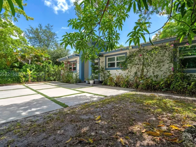 Продажа дома по адресу 12685 NW Miami Ct - фото 8884818