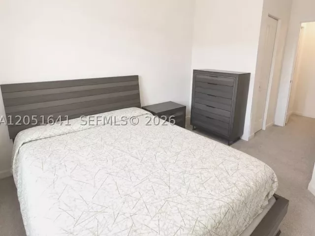 Продажа дома по адресу 25328 SW 108th Ct - фото 8883617