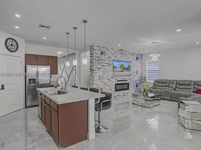 Продажа дома по адресу 27563 SW 133rd Ave - фото 8919951
