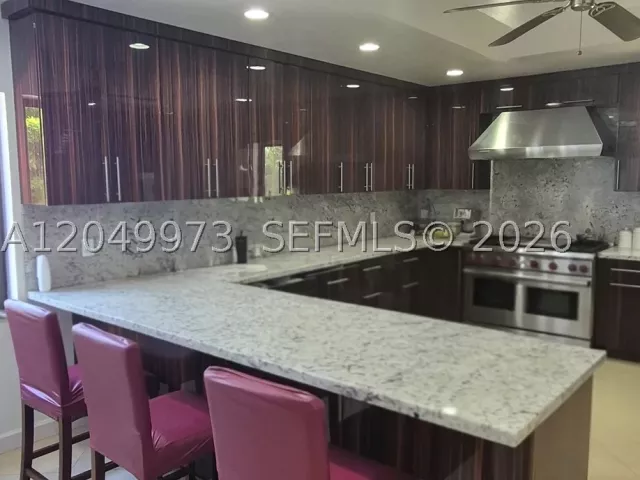Продажа дома по адресу 3711 SW 122nd Ave - фото 8916182