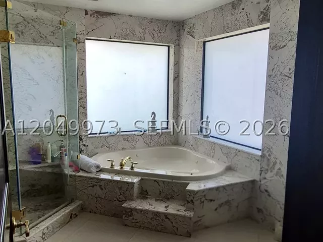 Продажа дома по адресу 3711 SW 122nd Ave - фото 8916184