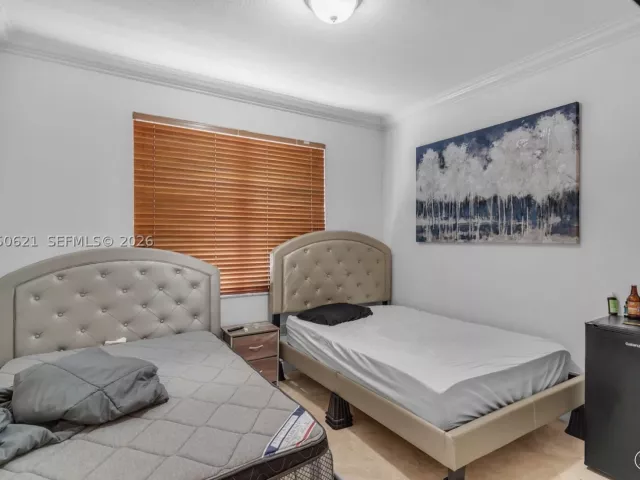 Продажа дома по адресу 1331 SW 153rd Path - фото 8917785