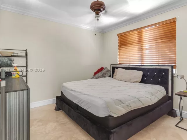 Продажа дома по адресу 1331 SW 153rd Path - фото 8917788