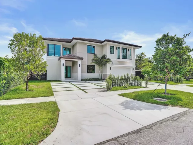 Продажа дома по адресу 6415 SW 83rd St - фото 8918145