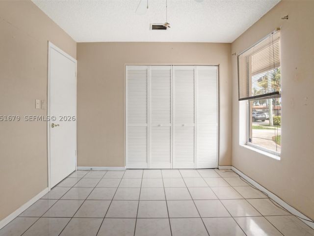 Продажа дома по адресу 2917 Mckinley St - фото 9033777