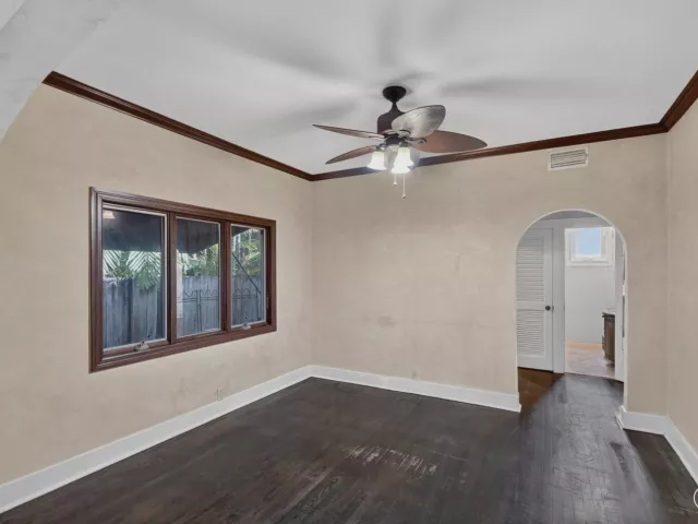 Продажа дома по адресу 109 George Bush Boulevard - фото 8901975