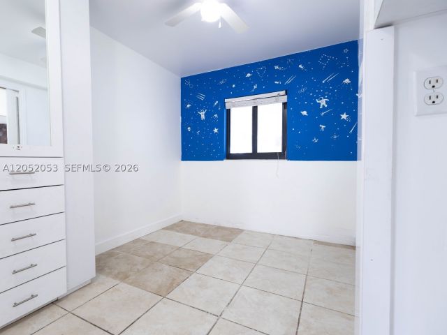 Продажа дома по адресу 1600 NW 29th Ave - фото 9441260