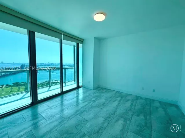 Продажа квартиры #3611 - фото 8895567