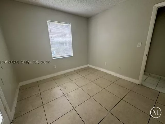 Продажа дома по адресу 13073 SW 150th Ter - фото 8912053