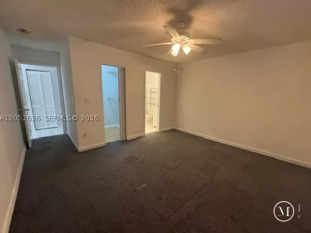 Продажа дома по адресу 13073 SW 150th Ter - фото 8912055