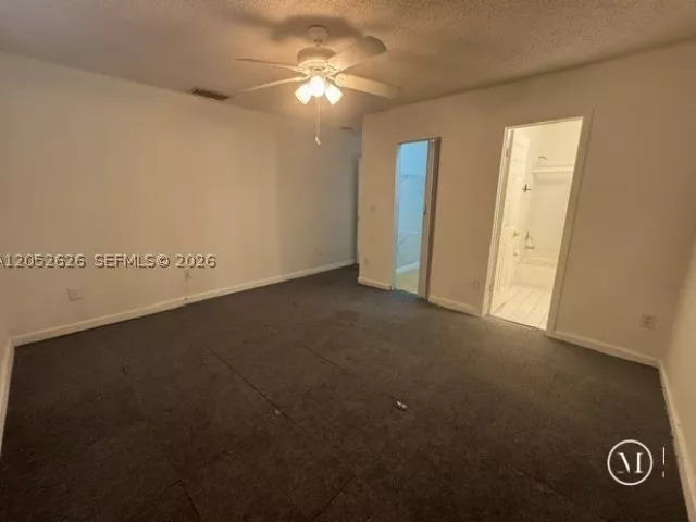 Продажа дома по адресу 13073 SW 150th Ter - фото 8912056