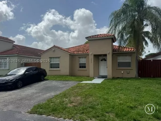 Продажа дома по адресу 13073 SW 150th Ter - фото 8912044