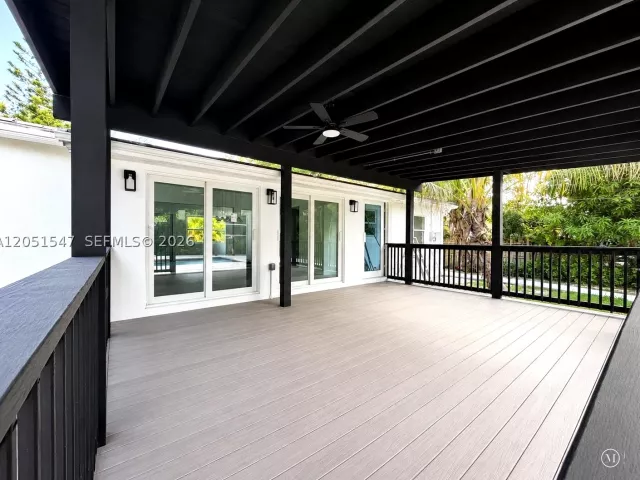 Продажа дома по адресу 859 NE 115th St - фото 8887730