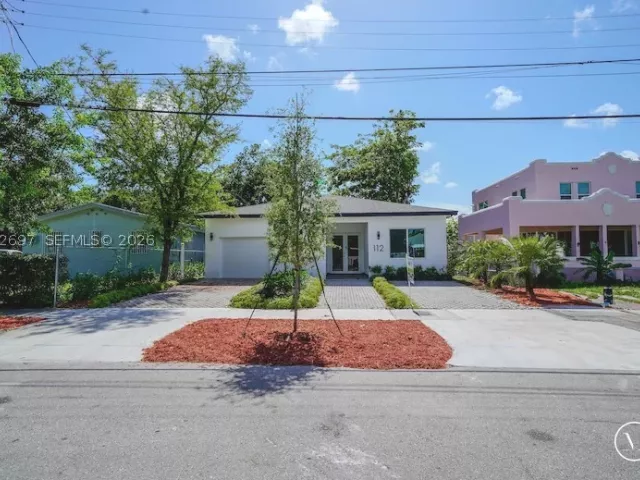 Продажа дома по адресу 112 NW 24th Ct - фото 8886815