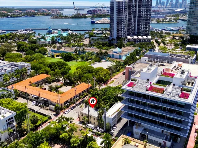 Продажа дома по адресу 927 4th Street - фото 8911400