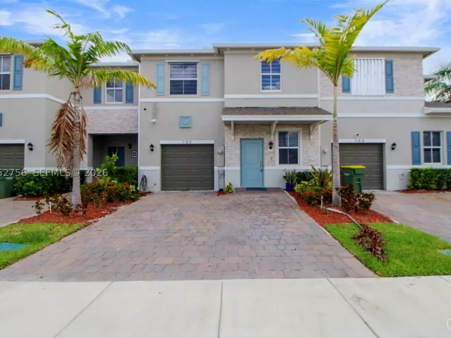 Продажа дома по адресу 789 SE 16th Ct - фото 8887921
