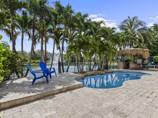 Продажа дома по адресу 455 Cresta Circle - фото 8895093