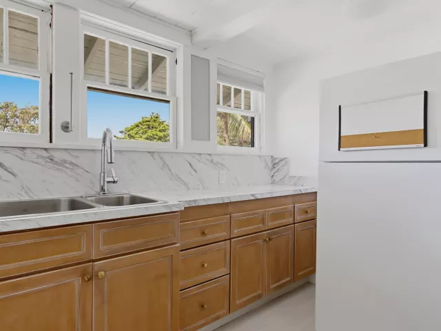 Продажа дома по адресу 515 46th Street - фото 8887163