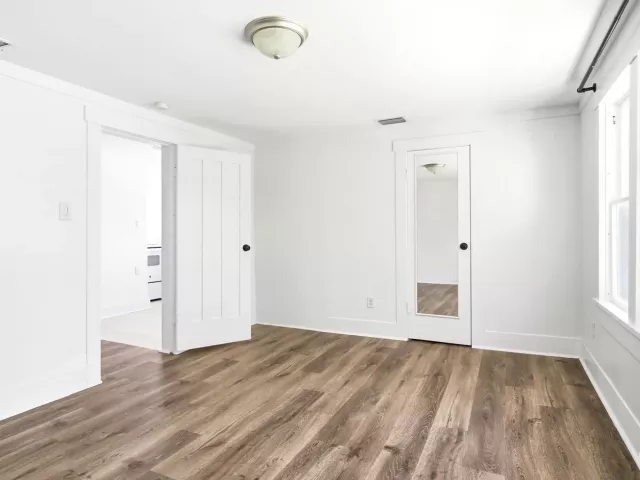 Продажа дома по адресу 515 46th Street - фото 8887164