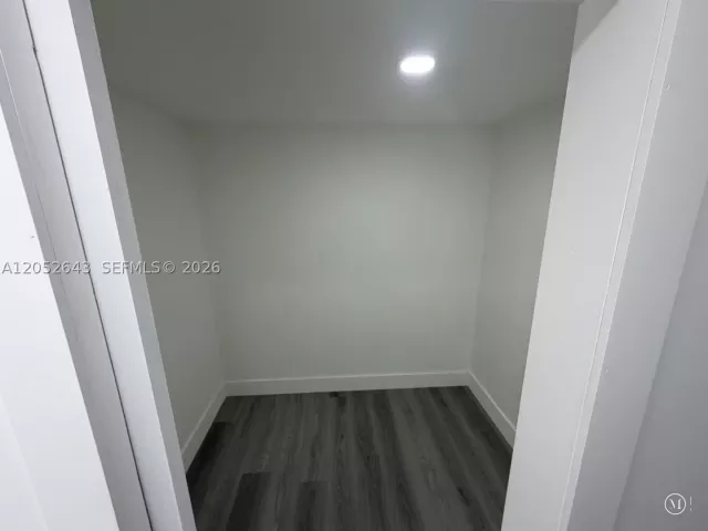 Продажа дома по адресу 13885 NW 5th Ave - фото 8887254