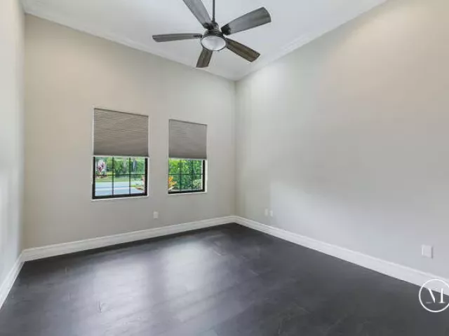 Продажа дома по адресу 16751 PICARDY Way - фото 8912124