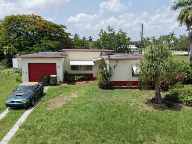 Продажа дома по адресу 27 NW 18th St - фото 8888292