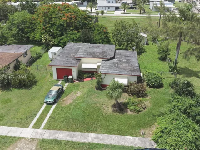 Продажа дома по адресу 27 NW 18th St - фото 8888295